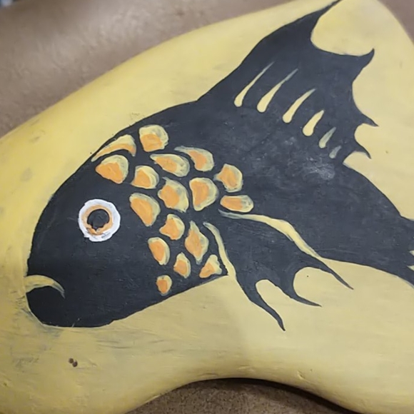 🇨🇦Fishy Garden Knick Knack Rock - Picture 4 of 4